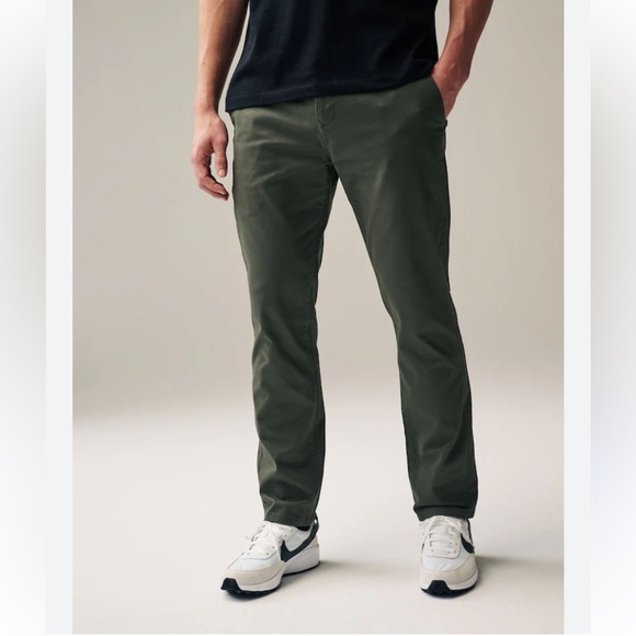 Red Dragon  Apparel Pants - RED DRAGON Apparel- TJ ROGERS ARMY
GREEN trouser-chino-PANT-Unisex-Sz 32-EUC✌️☀️